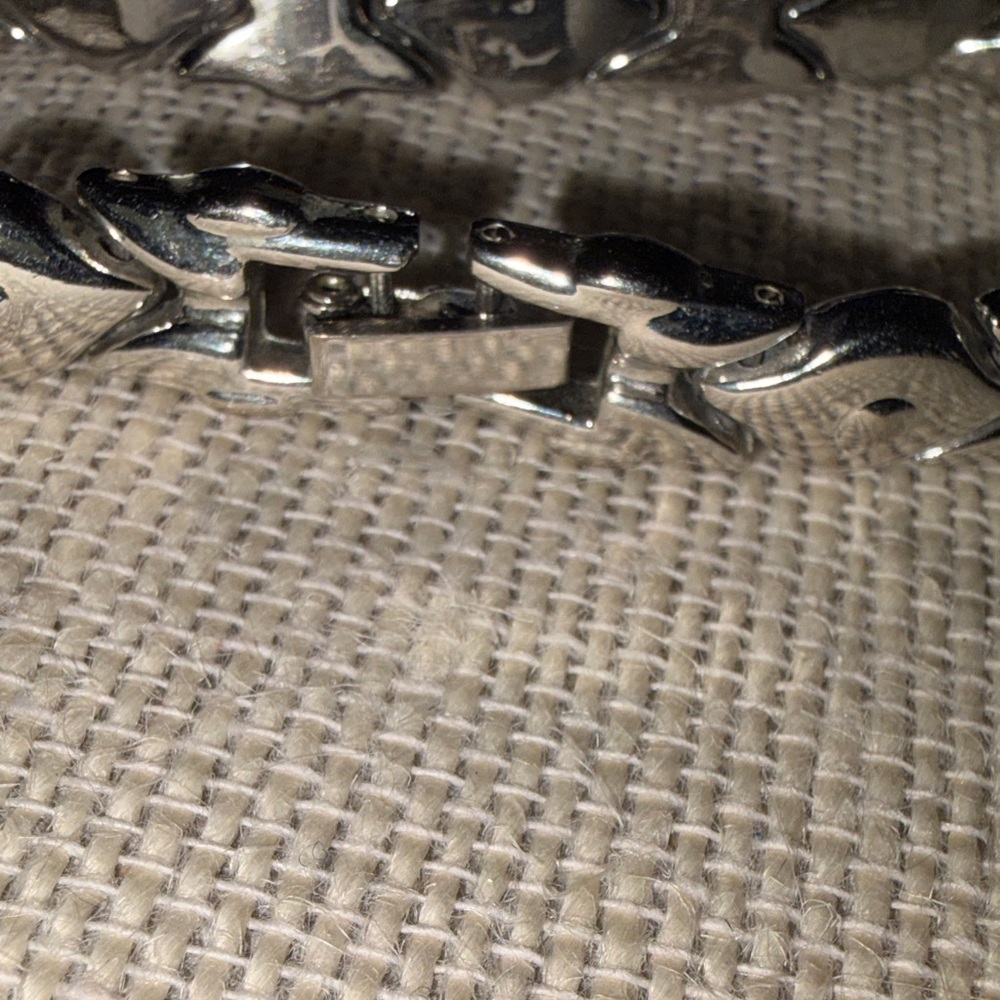 Chic Silver Bracelet for Women - Picture 4 of 6